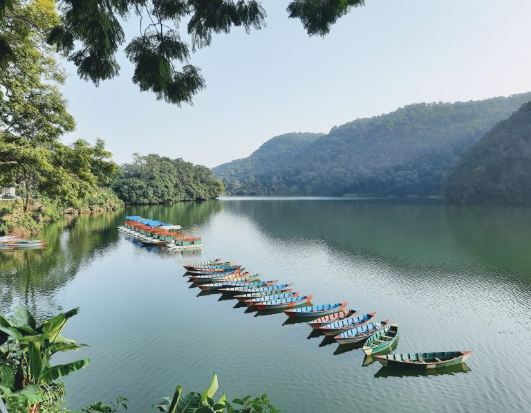 फेवातालकाे मनोरम दृश्य