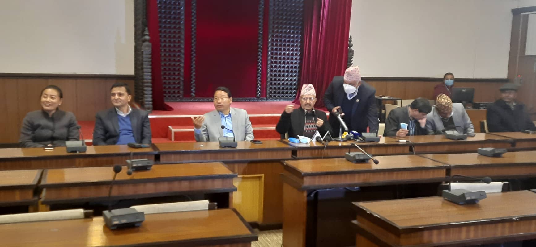Seven ministers tender resignation