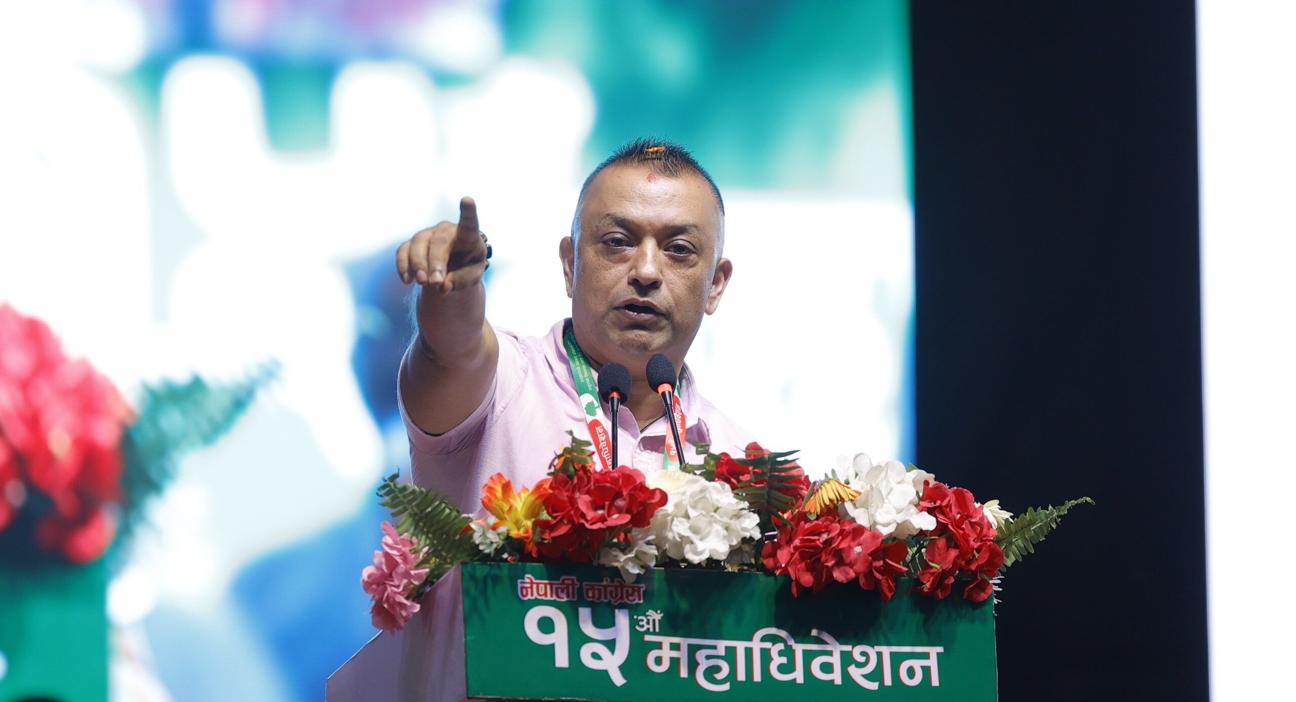 गगनको राजनीतिक प्रतिवेदन : सरकारलाई खबरदारीदेखि कांग्रेस पुनर्संरचनासम्म